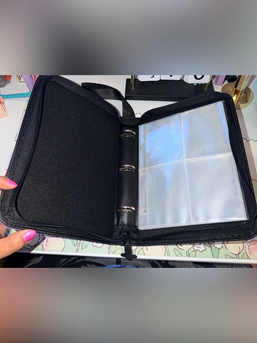 ✨NWOT LATTE Dream Catching Purple Galaxy Zipper Card Holder Binder
